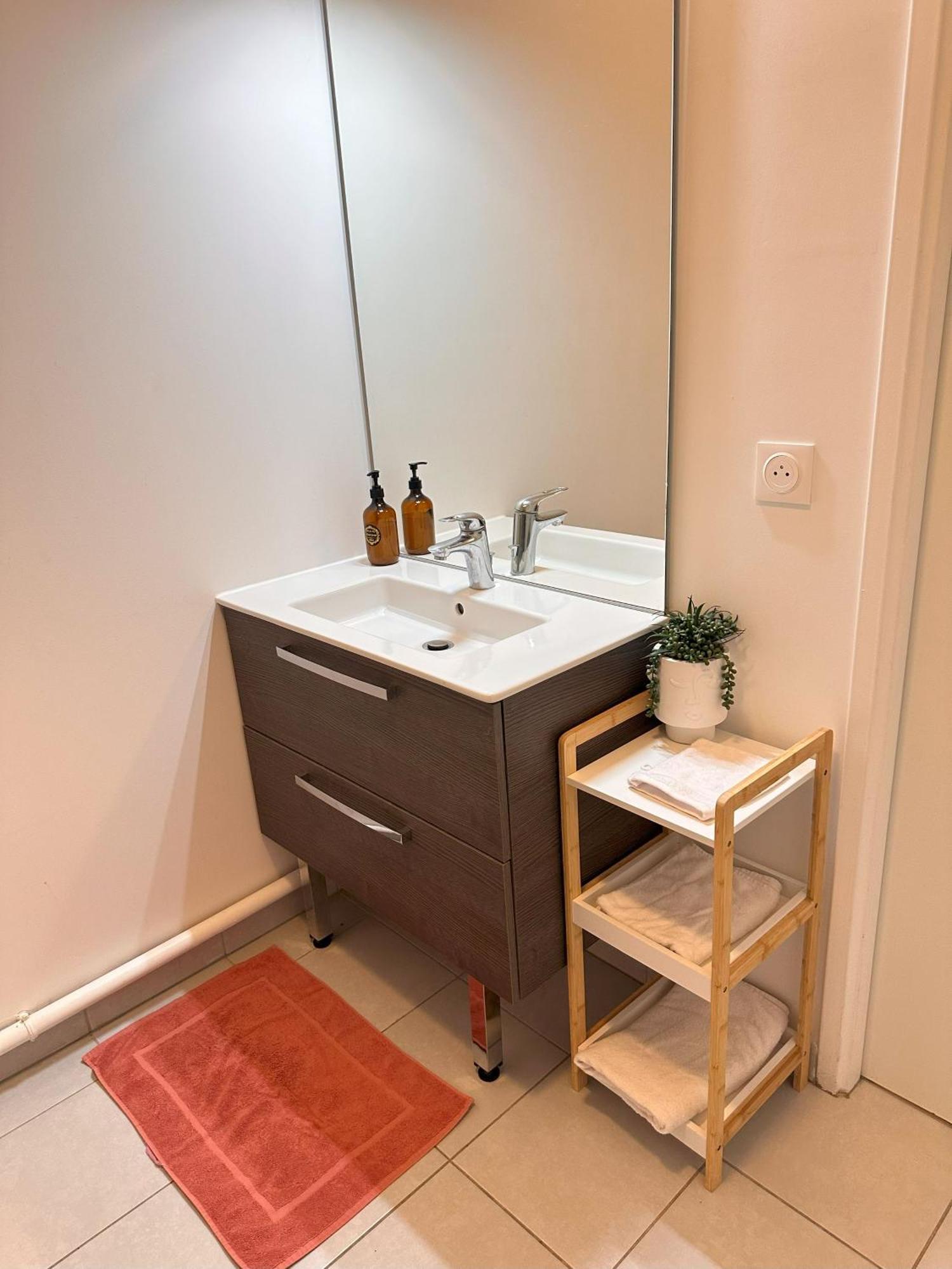 Appartement Cosy Au Stade De France Proche Paris Сен-Дени Экстерьер фото